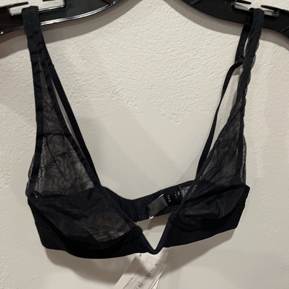 La Perla Other - NWT la perla reggiseno triangolo bra in black